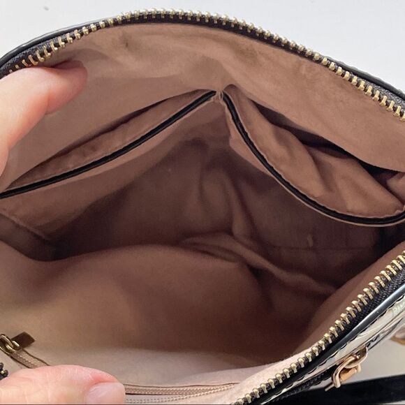 Michelle Obama Glossy Magazine Cover Satchel Style Purse w/Leather & Chain Strap - Picture 8 of 8